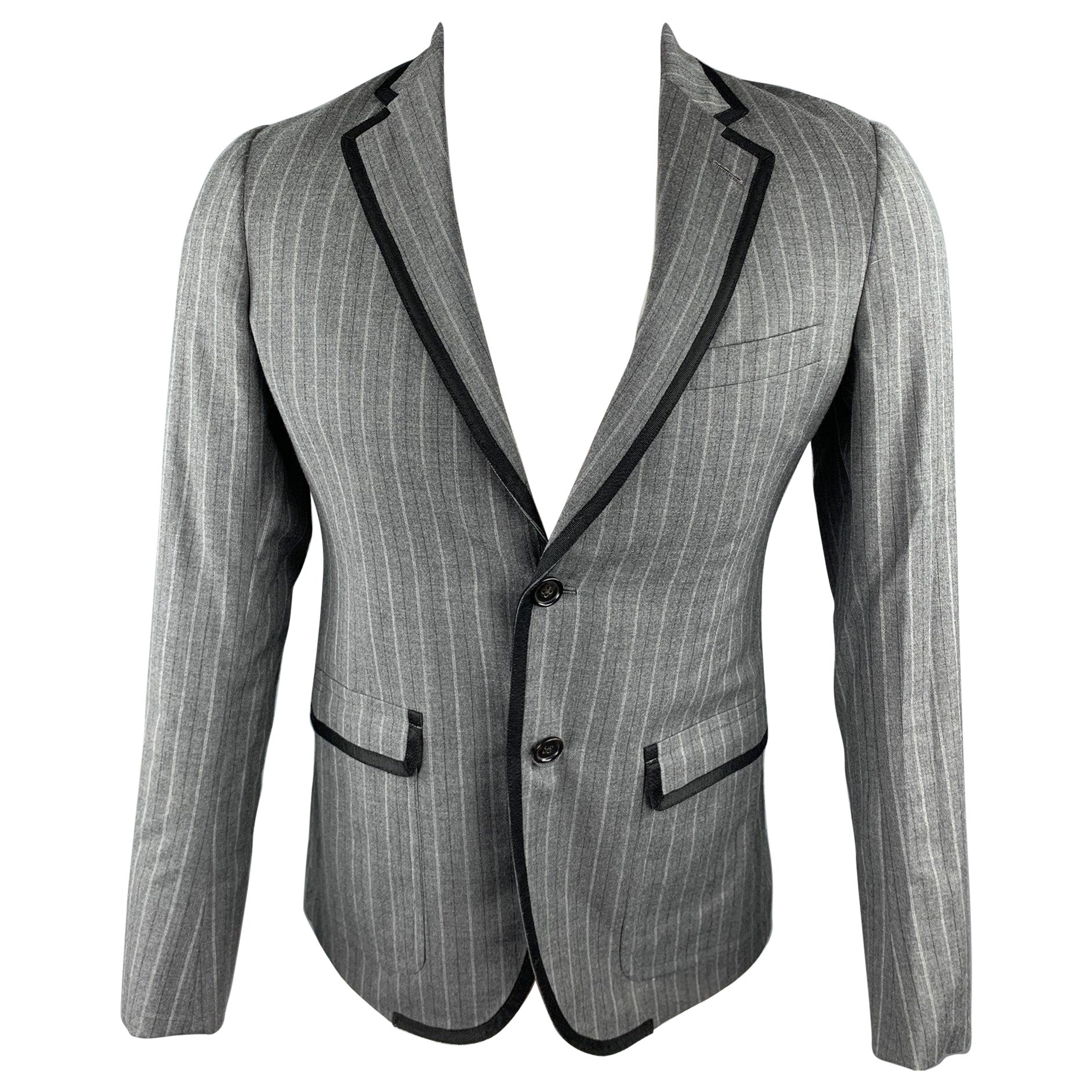 Bande d'OUTSIDES Taille 36 - Manteau de sport en laine à rayures grises avec revers en pointe