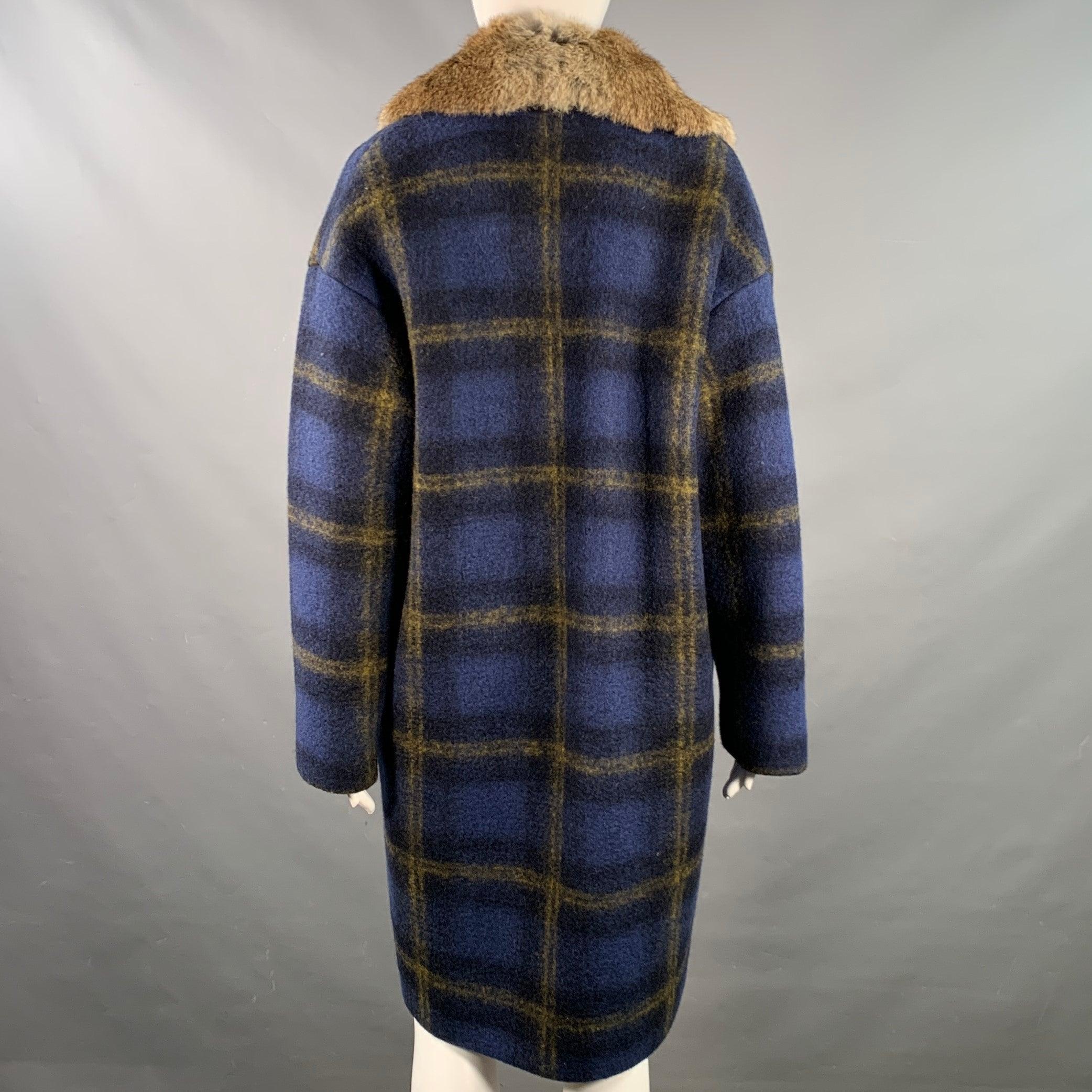 BAND OF OUTSIDERS Size S Blue Tan Wool Blend Plaid Rabbit Fur Collar Coat For Sale 1