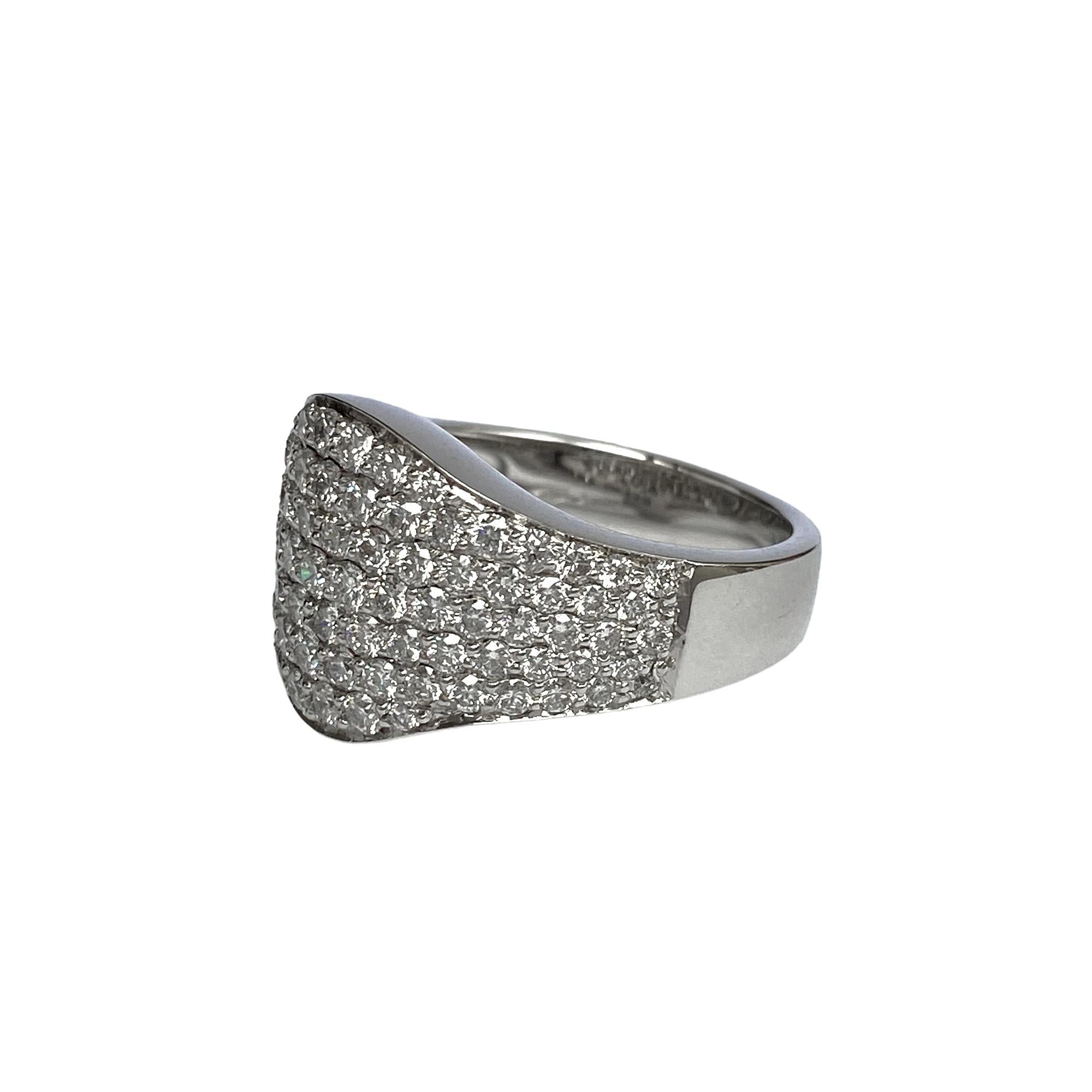 Oval Cut Band Pavè Ring with Natural Diamonds, 18Kt White Gold, Made in Italy, Vintage For Sale