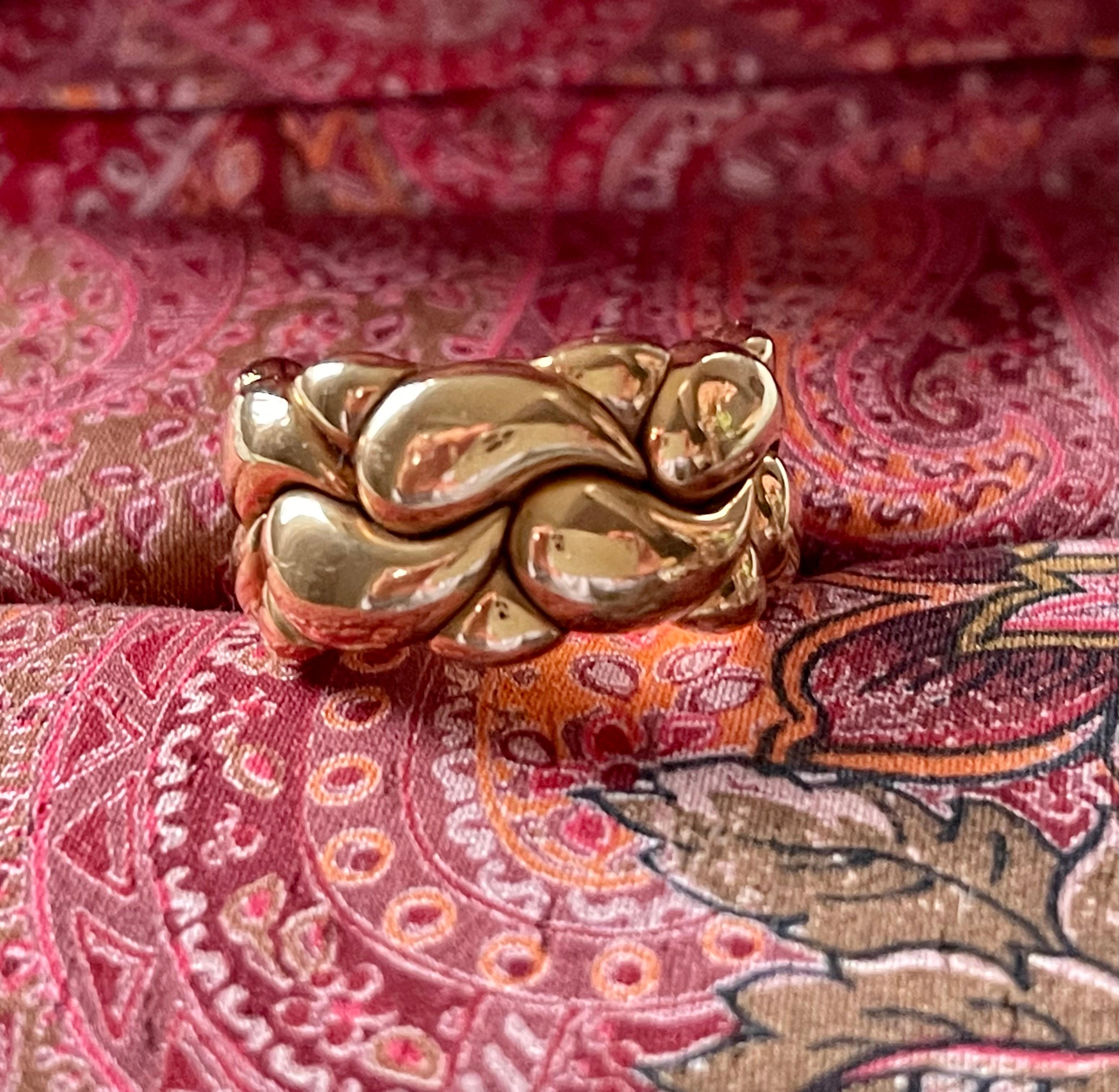 Band Ring Chopard 18 K Yellow Gold Casmir In Good Condition For Sale In Zurich, Zollstrasse