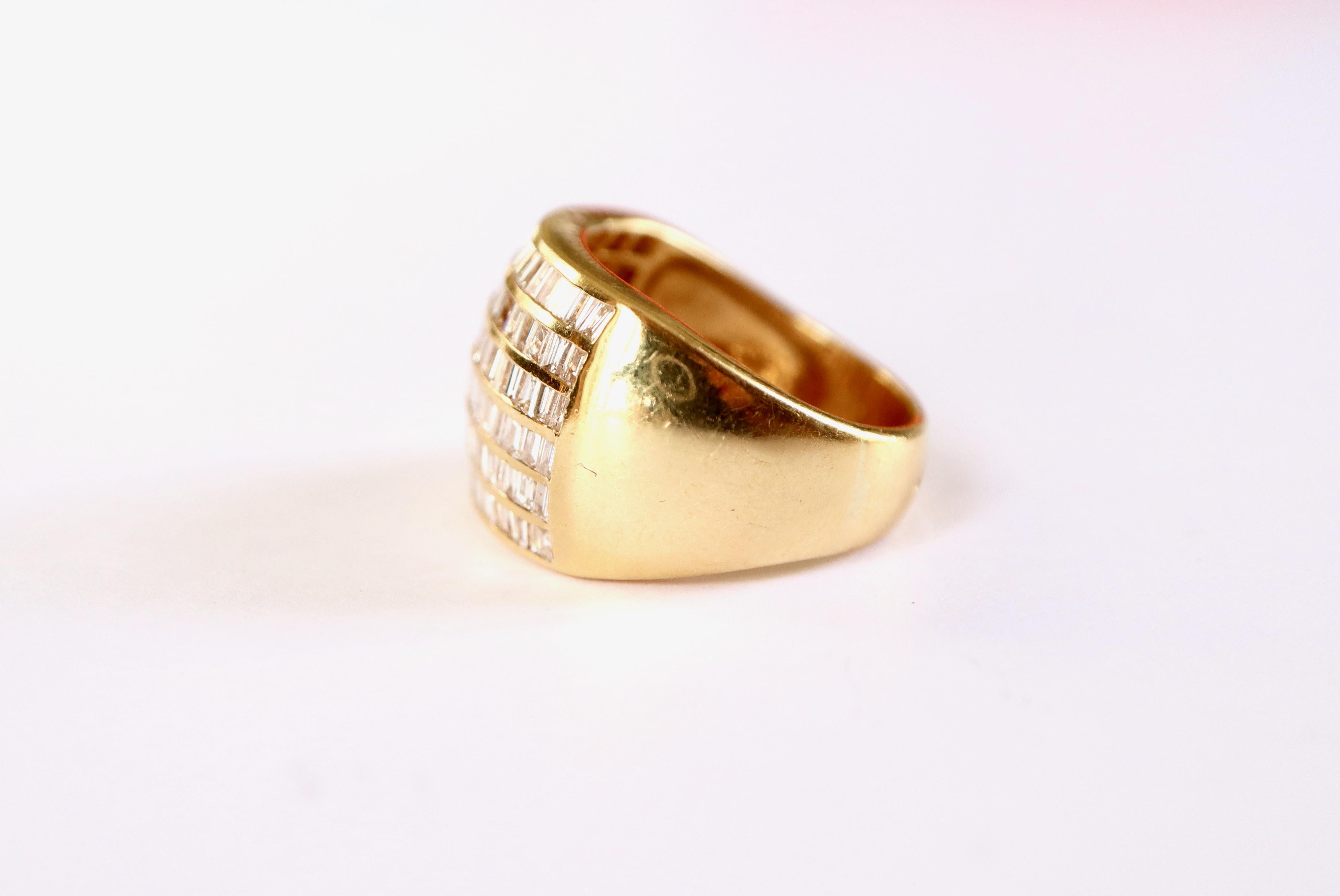 Brilliant Cut Band Ring in 18 Carat Yellow Gold with Diamonds For Sale