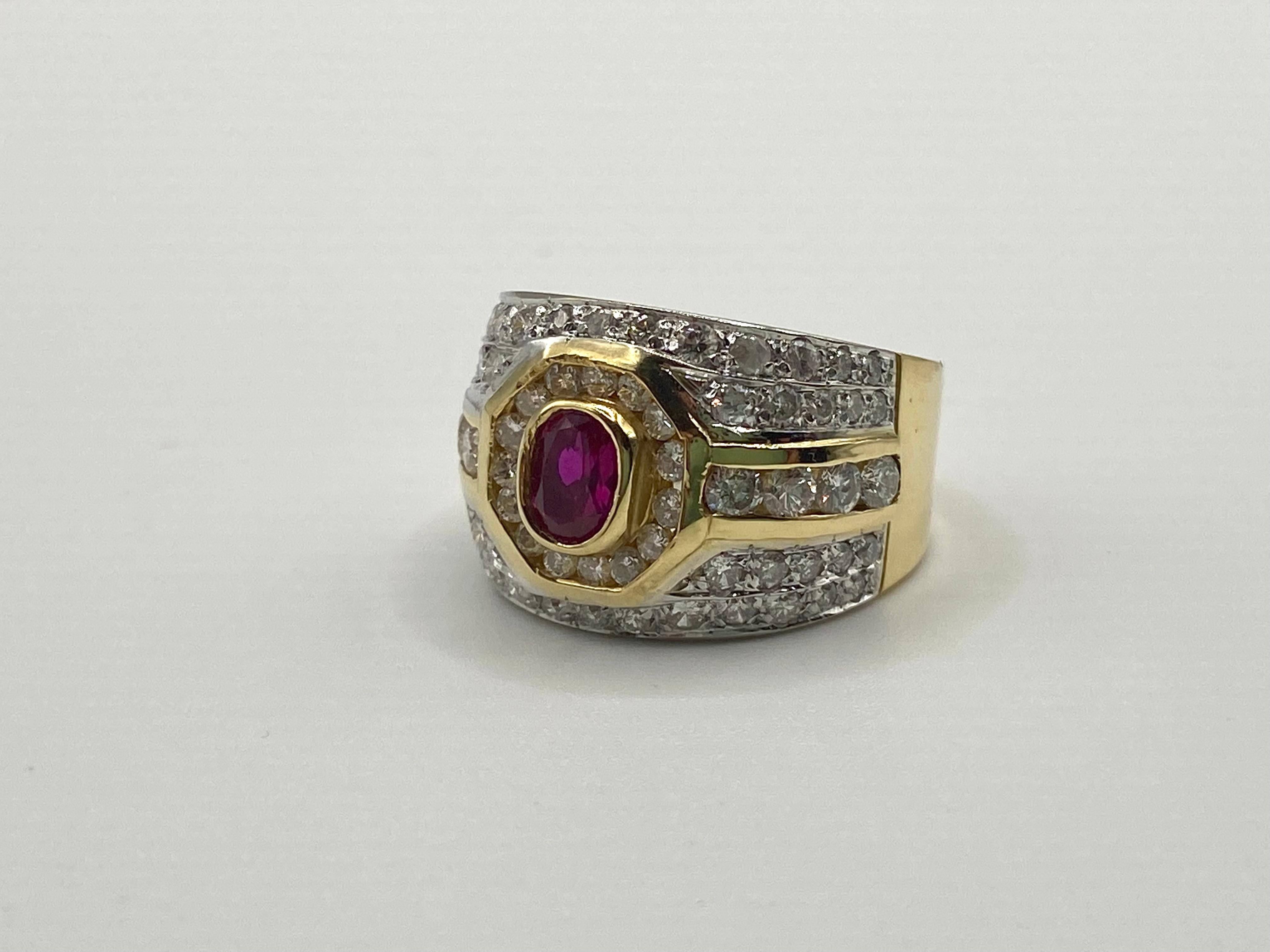 Band Ring in 18 Kt Gold, Ruby and Brilliant Cut Diamonds In Good Condition For Sale In Palermo, IT