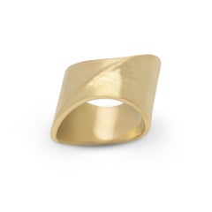 Band Ring in Textured Gold Vermeil