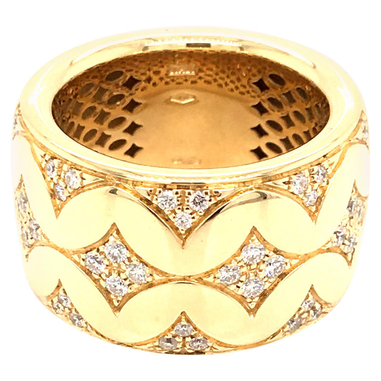 Band Ring Yellow Gold with Diamonds Made in Italy For Sale