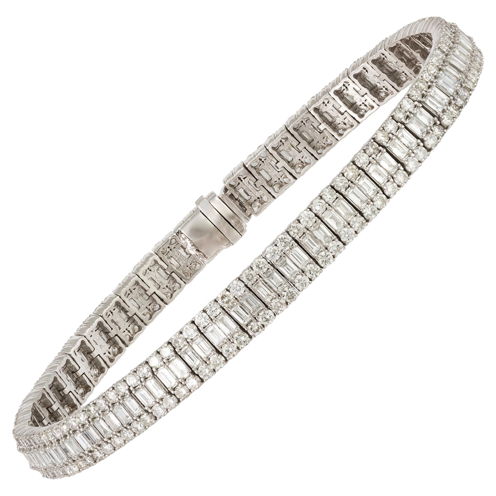 Bracelet en or blanc 18K avec diamant pour elle en vente