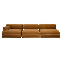 Banda Sofa, in Mohair Velvet, by Duistt