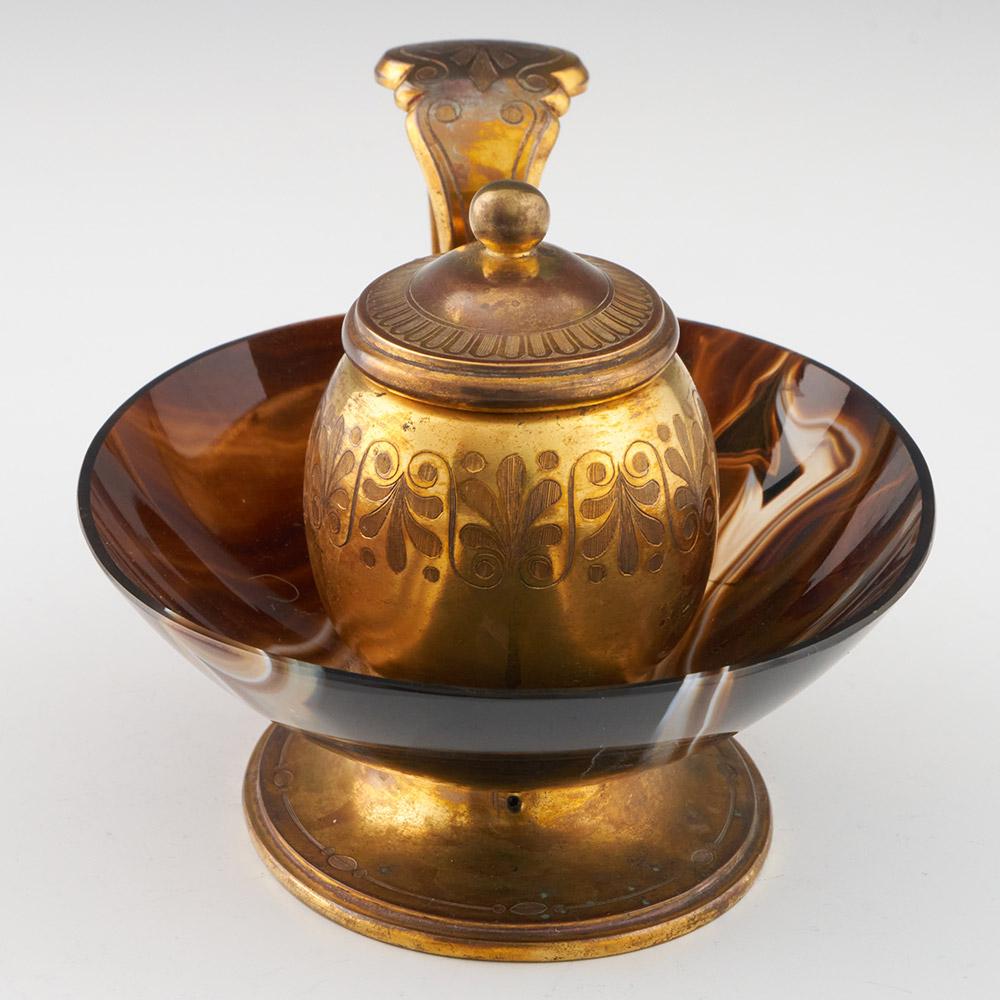 Francese Calamaio antico in agata e ormolu a bande, 1895 ca. in vendita