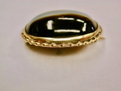 Banded Agate Brooch Mounted in 9 Ct Gold, Dated Circa 1950