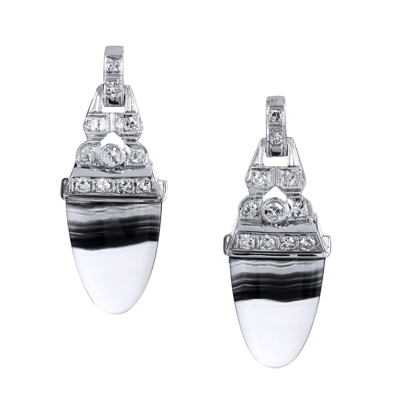 Art Deco Style Up-Cycled Banded Agate Diamond Platinum Earrings In New Condition For Sale In Miami, FL