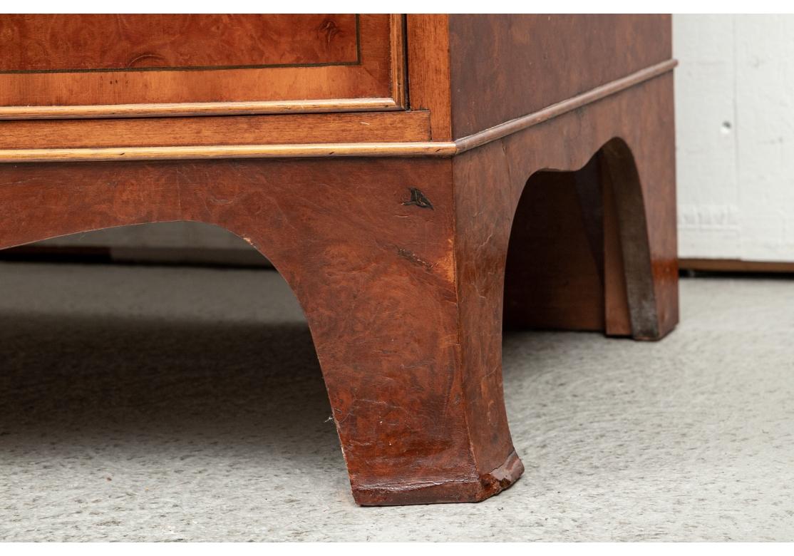 Cassapanca a fascia in legno di radica con arco in vendita 4