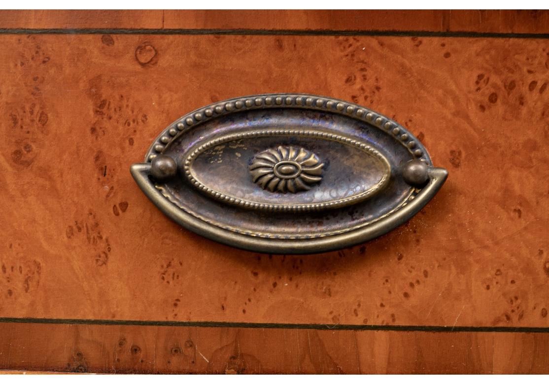 Cassapanca a fascia in legno di radica con arco in vendita 12