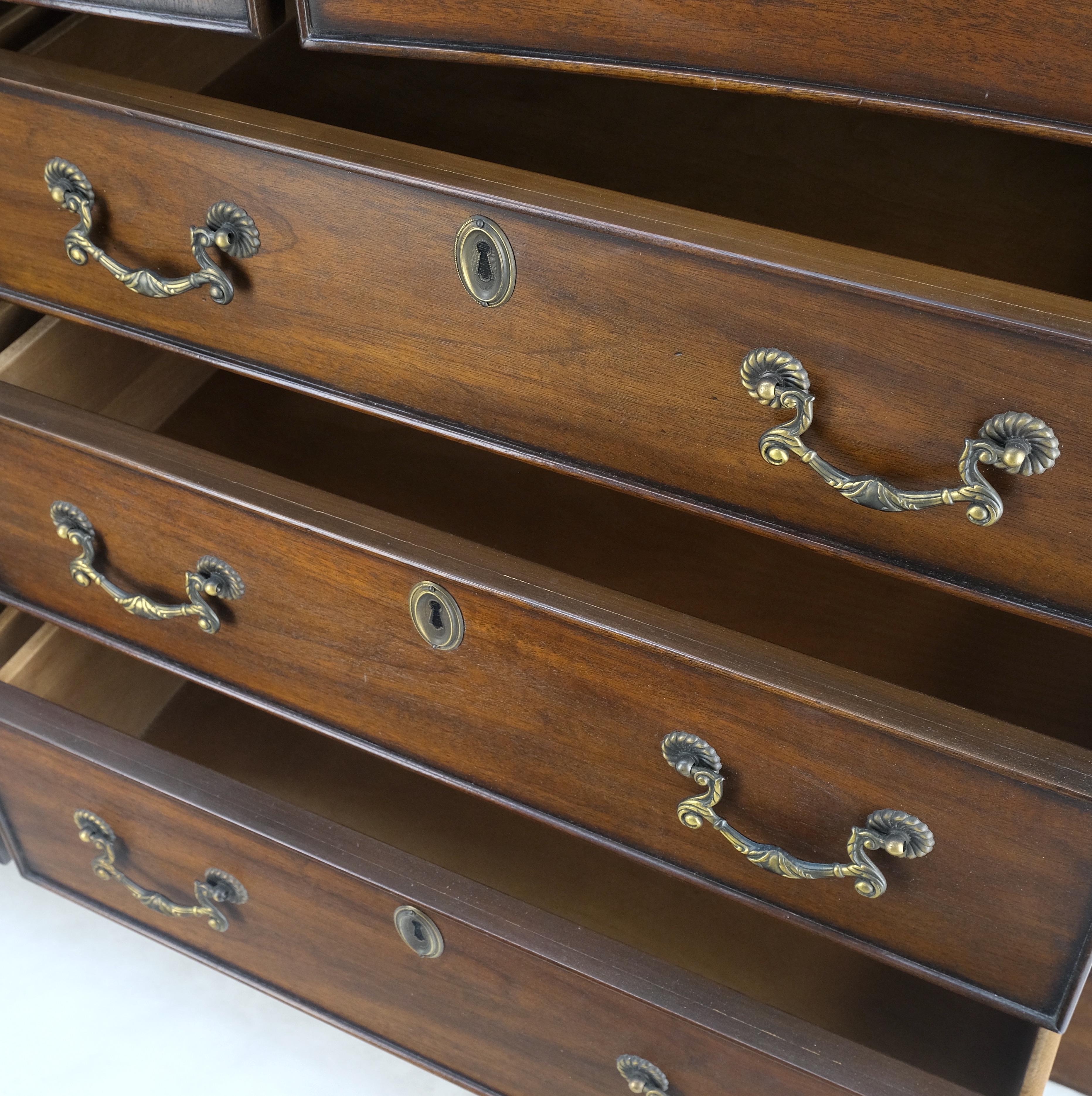 American Banded Top Mahogany Inlayed Bracket Feet 11 Drawers Dresser Credenza MINT! For Sale