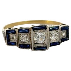 Flaggenring 2,3 Gramm 18 kt Gold, Saphire und 0,35 Karat Diamanten.