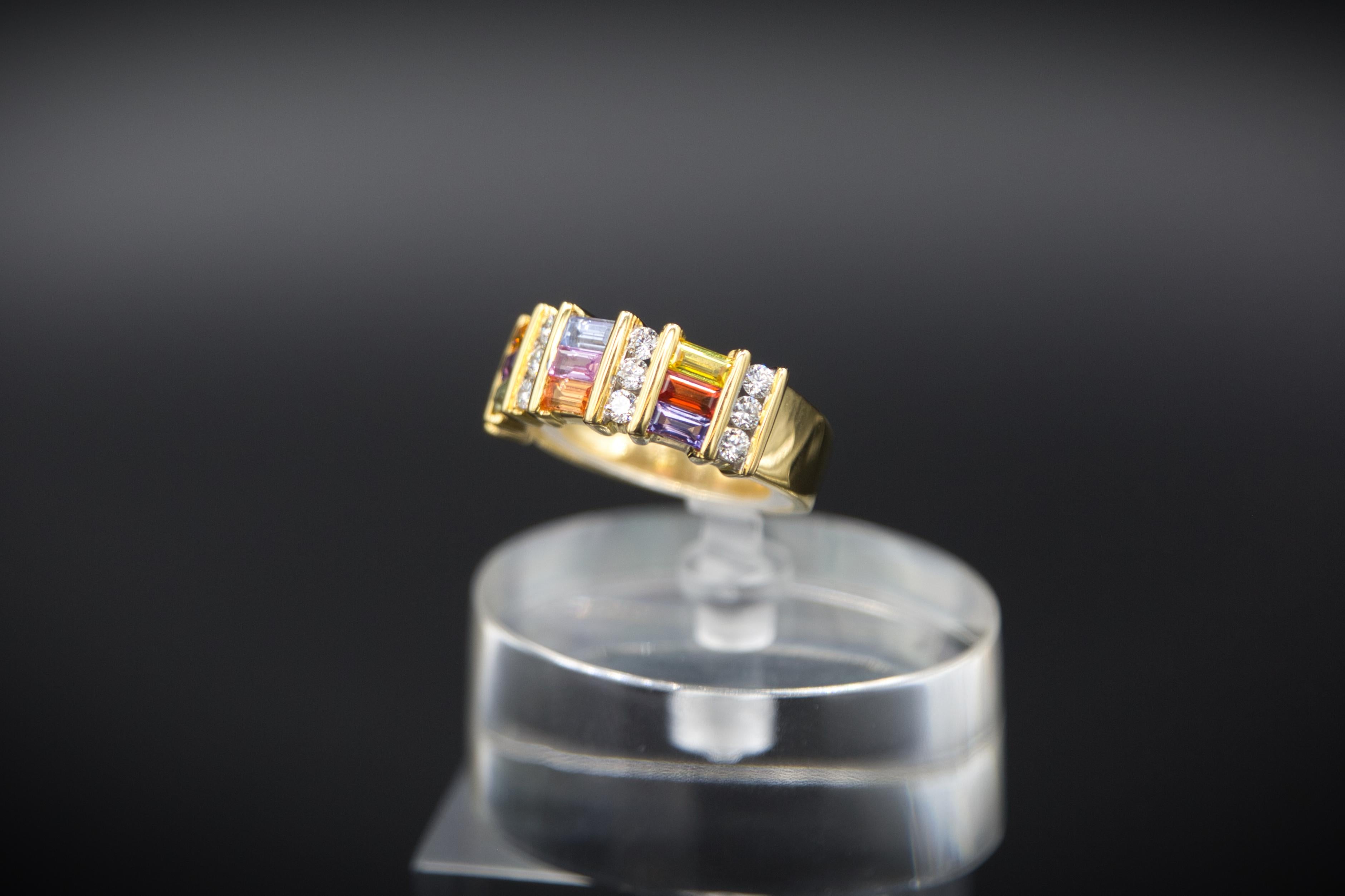 Bague fantaisie saphir  Diamants 18 carats en vente 2