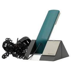 Bang & Olufsen 1990's BeoCom 1401 Green Telephone with Gray Base and Black Cord