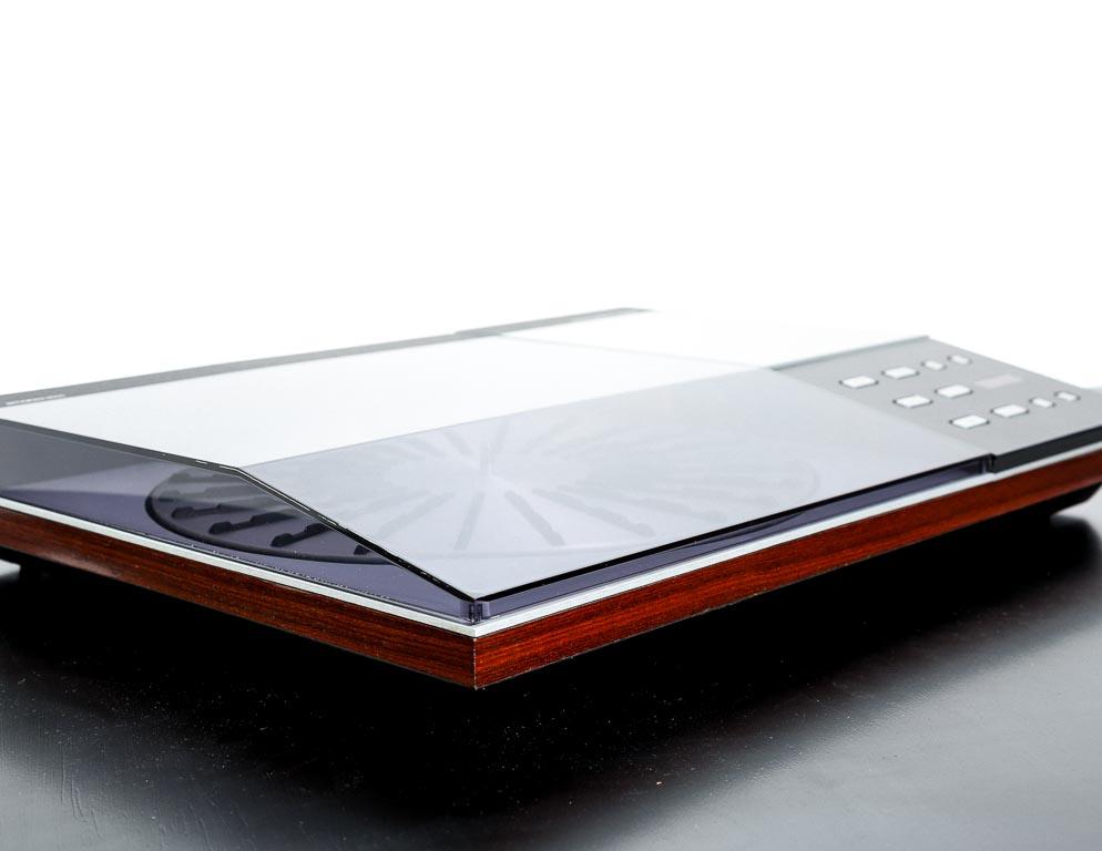Aluminum Bang & Olufsen Beogram 8000 Turntable