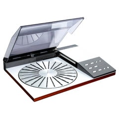 Bang & Olufsen Beogram 8000 Turntable