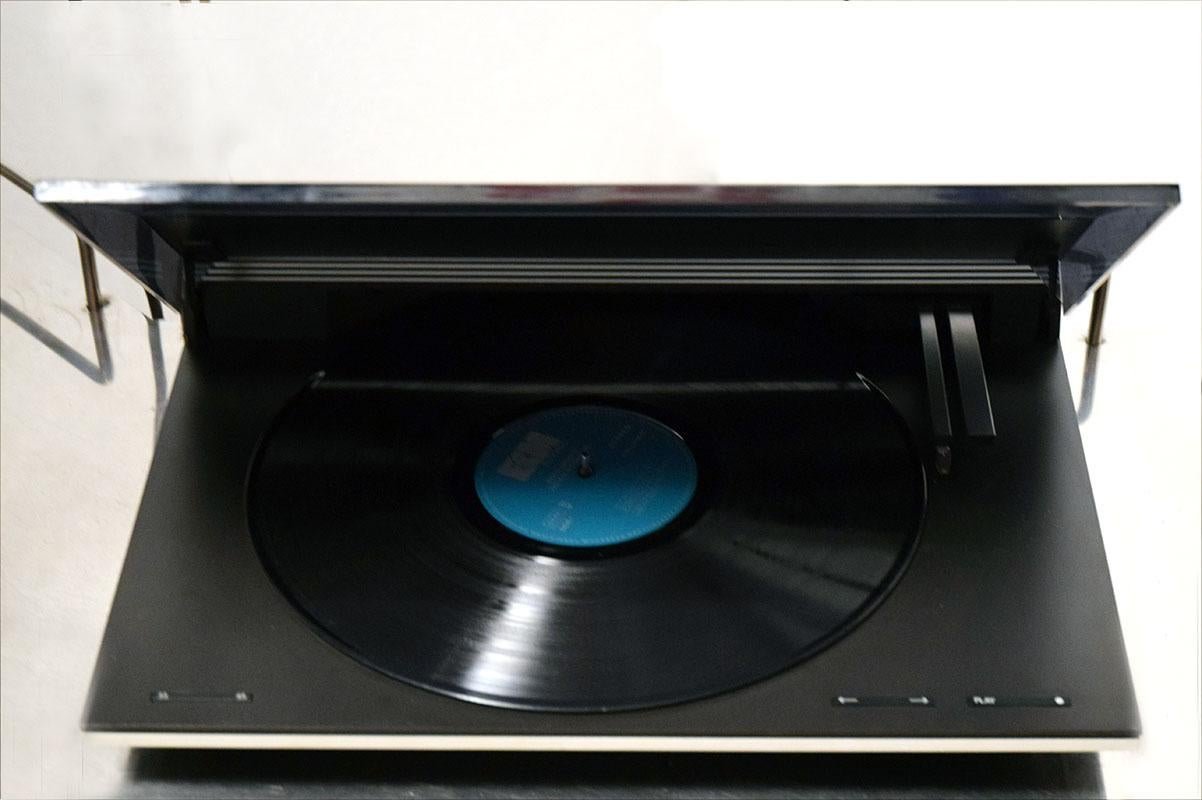 Bang & Olufsen Complete Stereo System Design Jacob Jensen, 1990s In Excellent Condition In Parma, IT