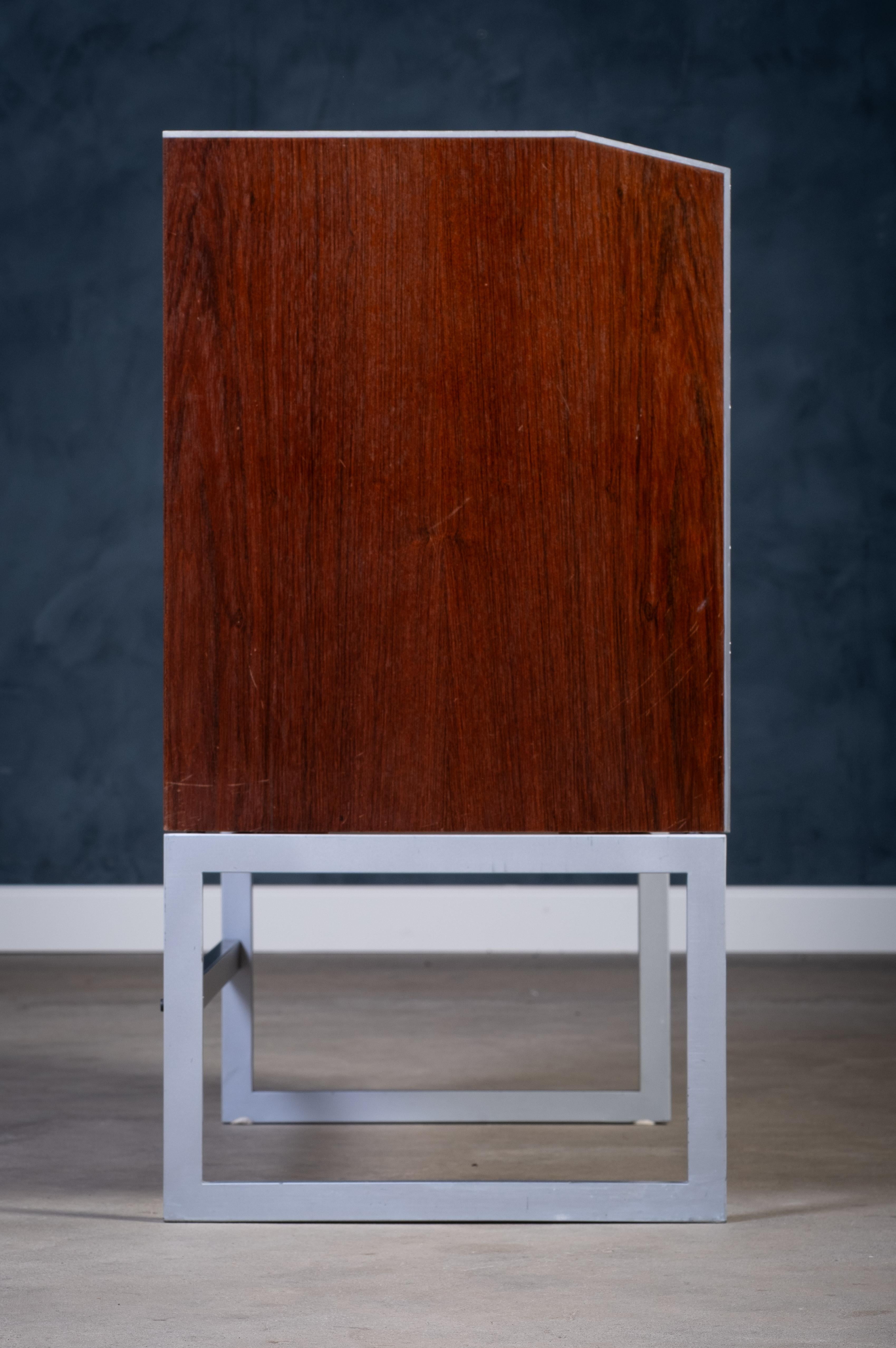 Palissandro Console multimediale Bang & Olufsen in palissandro, anni '60 in vendita