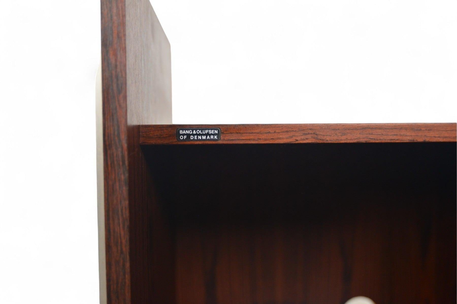 Bang + Olufsen Rosewood Record Console In Good Condition For Sale In Berkeley, CA