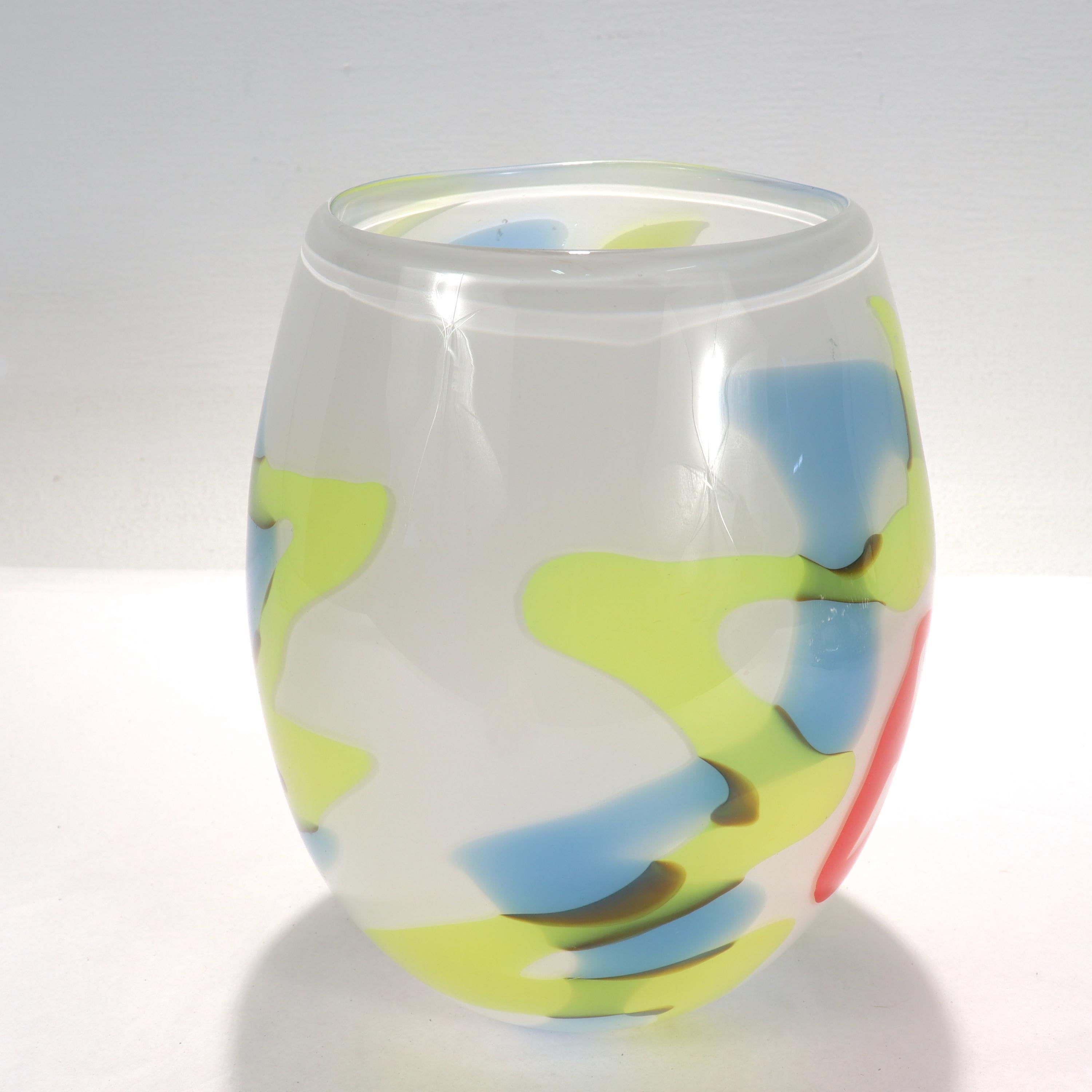 Verre d'art Vase en verre d'art ciselé 