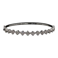 Bangle – 18K White Gold with Round Diamonds