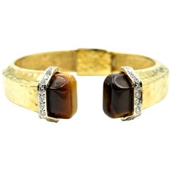 R.Stone Tiger Vintage 1960-1970's 18KY diamond and Tiger Eye Bangle Bracelet