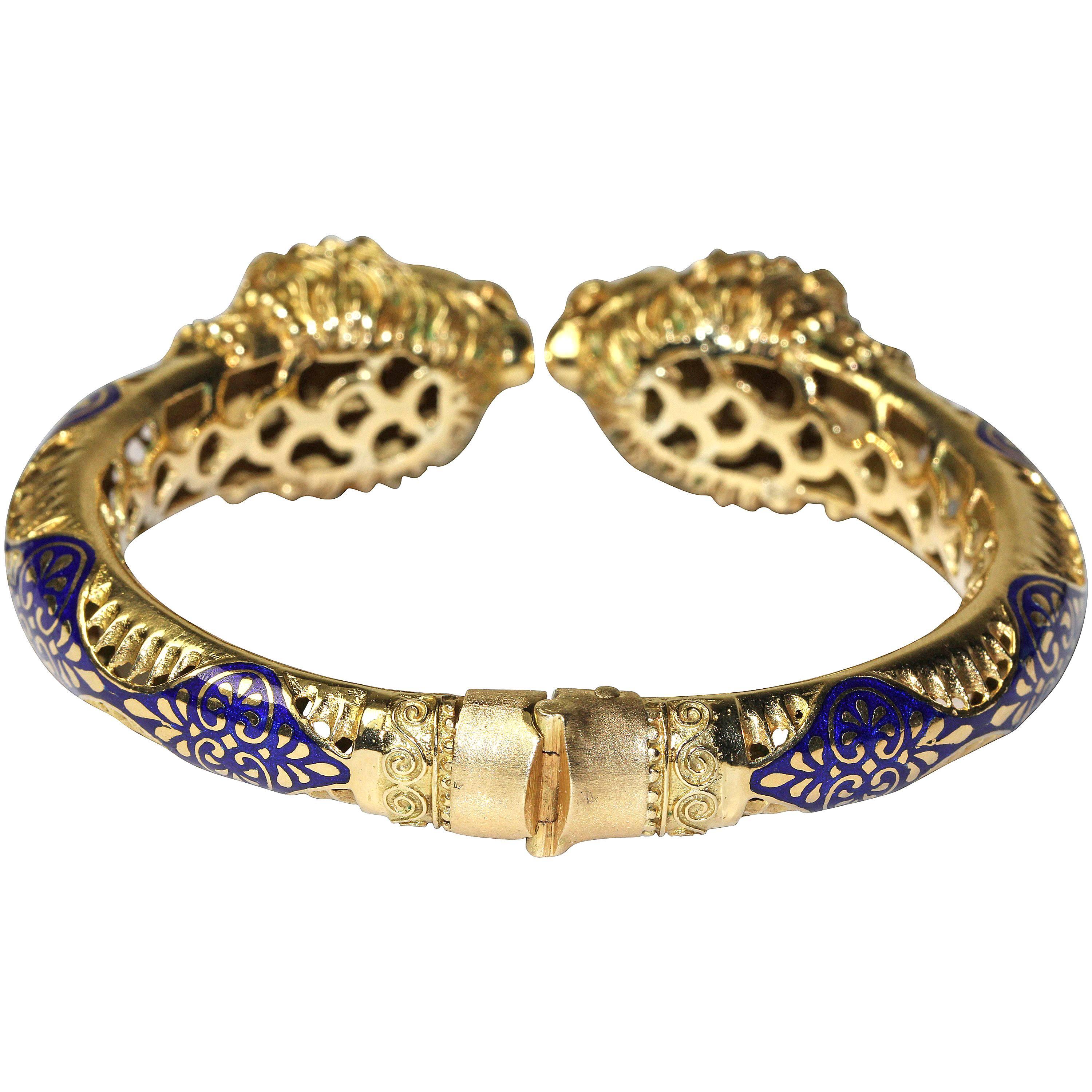 Bangle, Bracelet, as Lion Heads, 18k Gold with Enamel For Sale