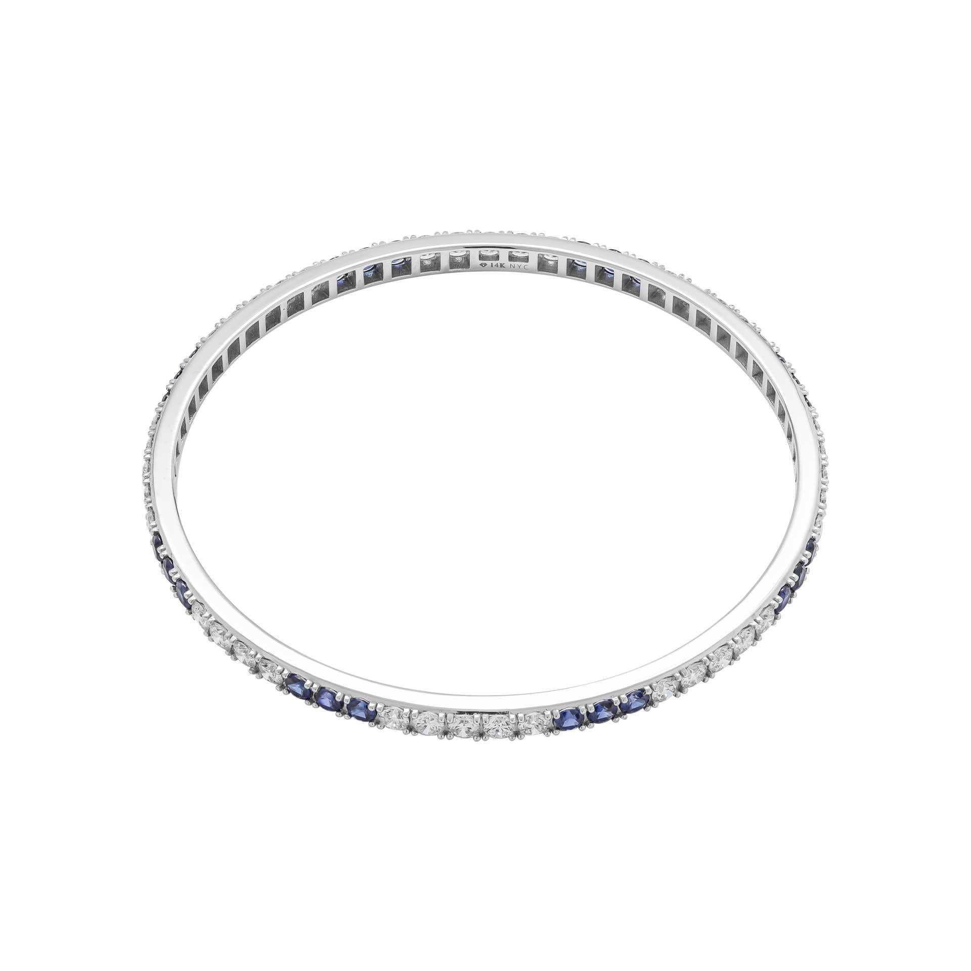 Taille ronde Bracelet jonc en or blanc 14 carats de 7,51 carats en vente