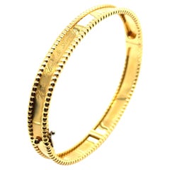 Used Bangle Bracelet in 18 Karat Yellow Gold by Van Cleef 
Arpels
