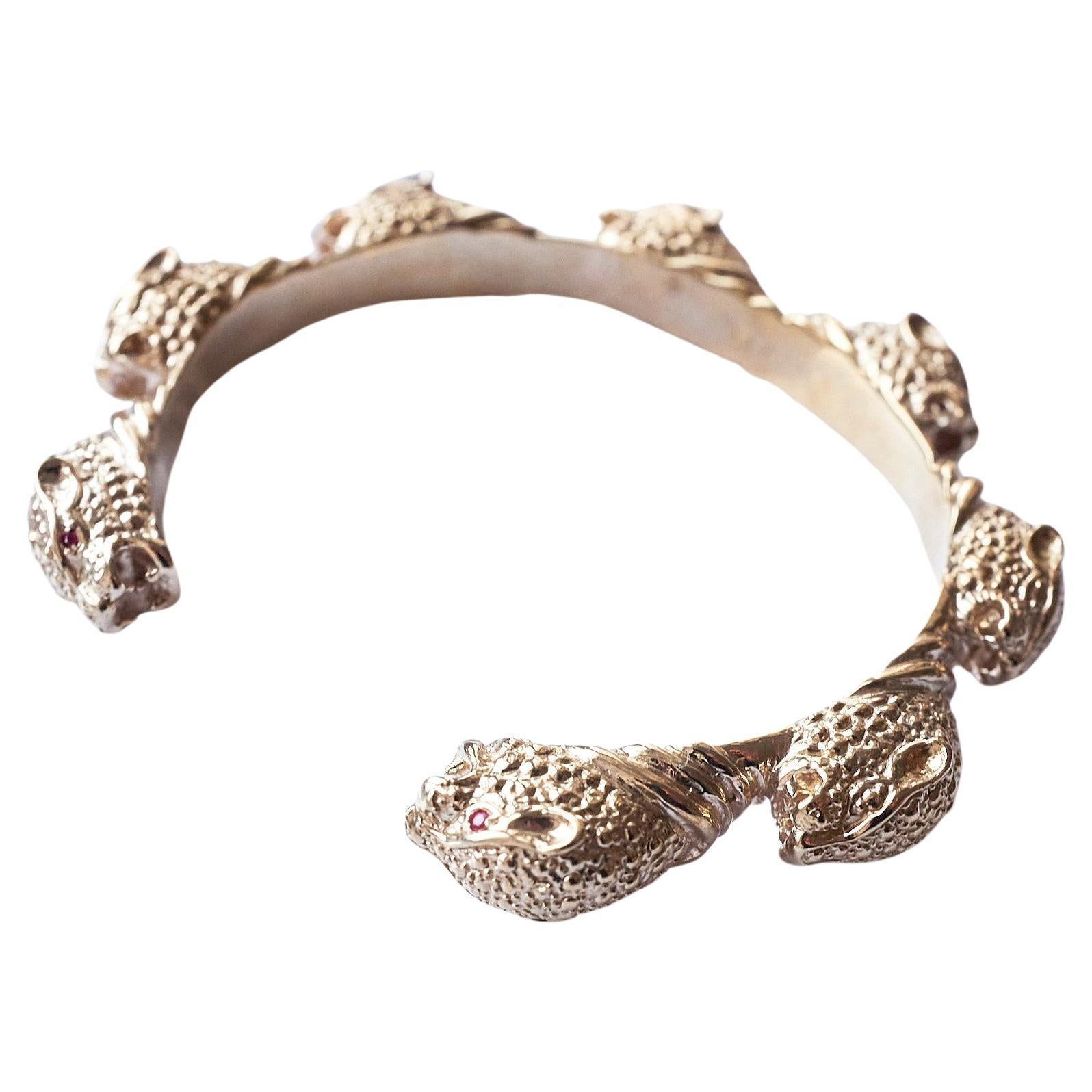 Taille brillant Bracelet manchette Rubis Jaguar Bijoux animaux Bronze J Dauphin en vente