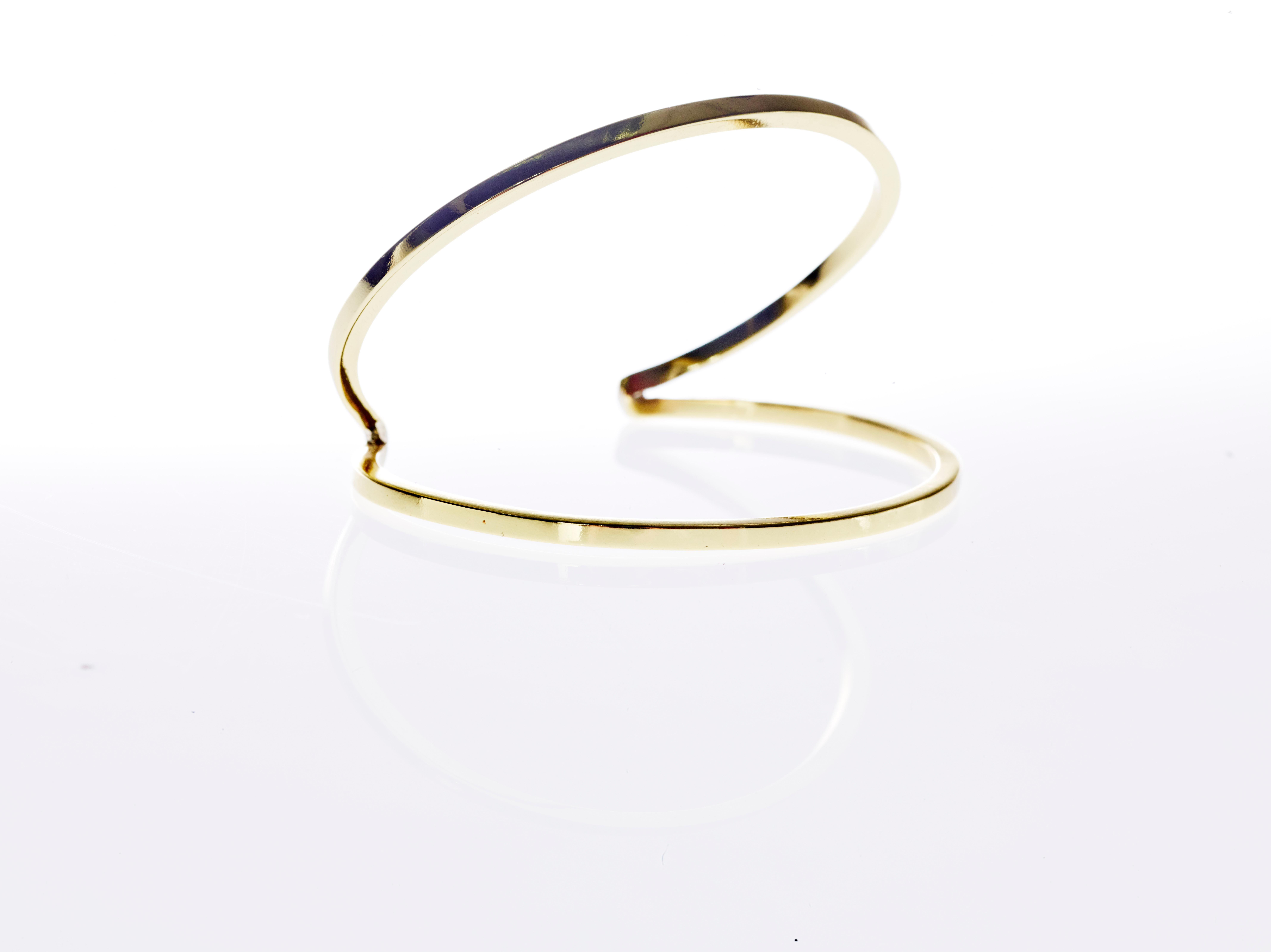 Bangle Cuff Bracelet 10k Gold Plated Statement piece J Dauphin

Hand made in Los Angeles

Made to Order 3 Weeks to be completed


