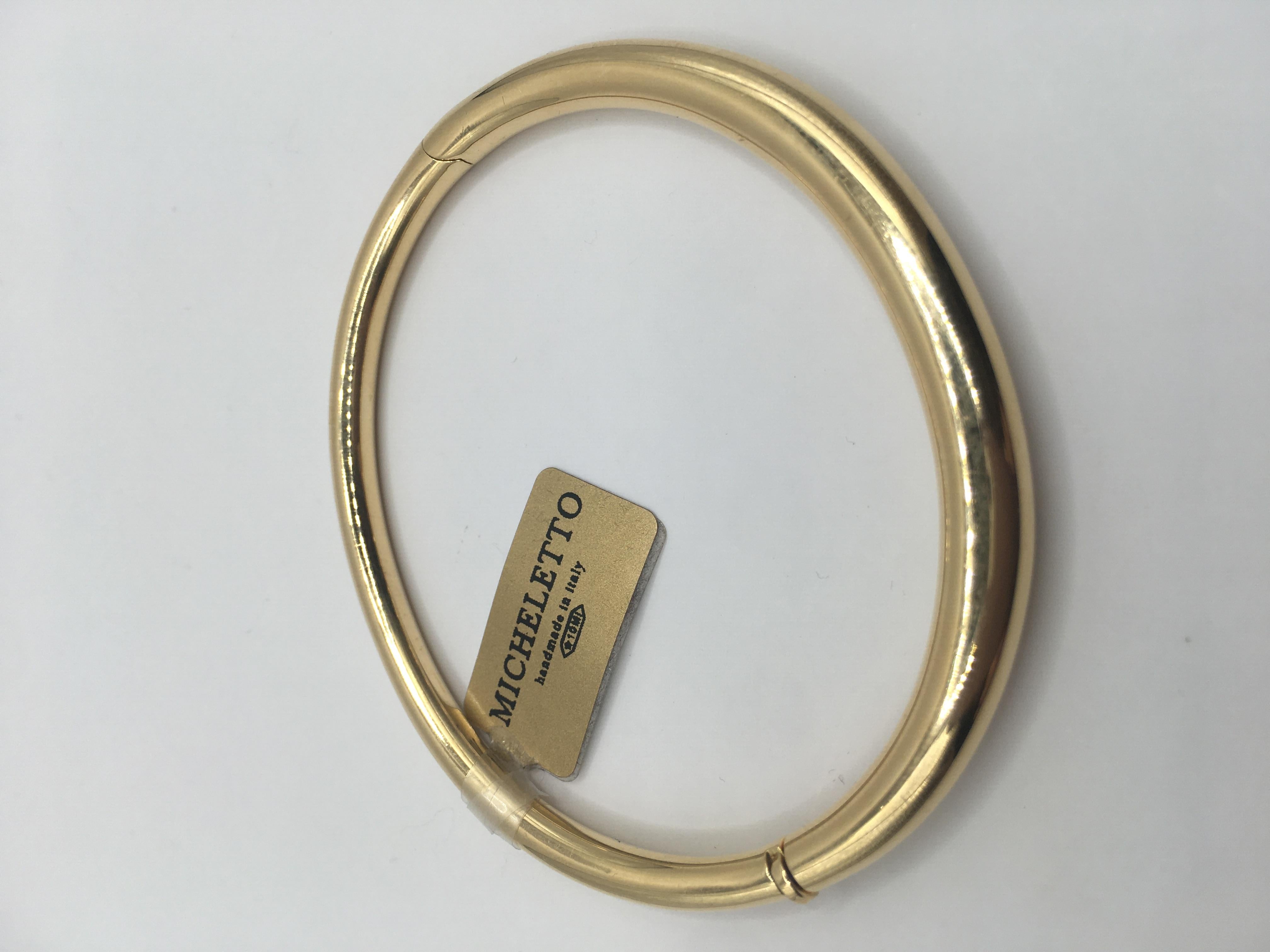 Collection Essence : Bracelet jonc en or jaune 18 carats en vente 1