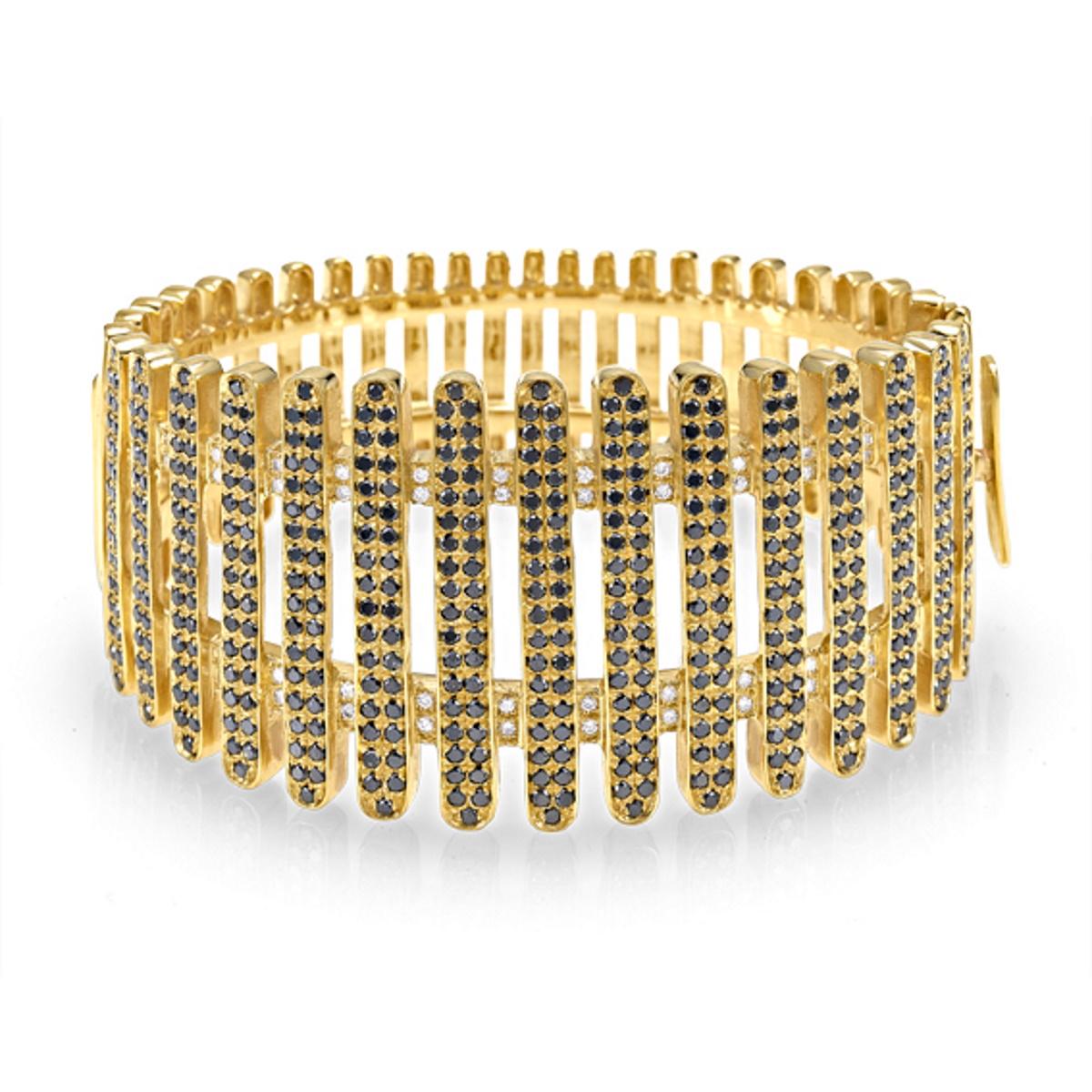Bracelet jonc de la collection « Moonlight » en or jaune 18 carats et diamants Neuf - En vente à Milano, Lombardia