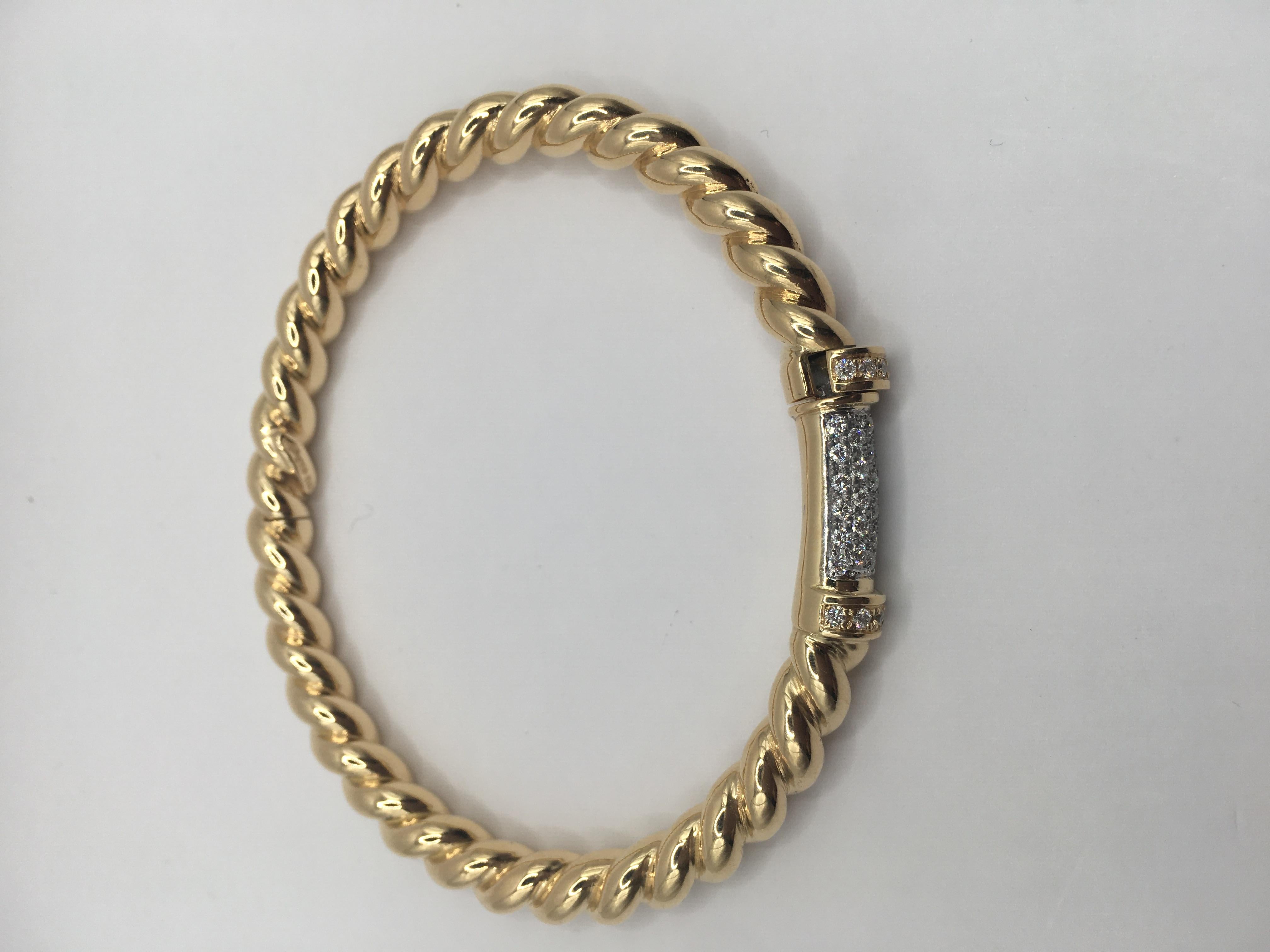 Seil-Armreif aus 18 Karat Gelbgold mit weißenen Diamanten im Angebot 2