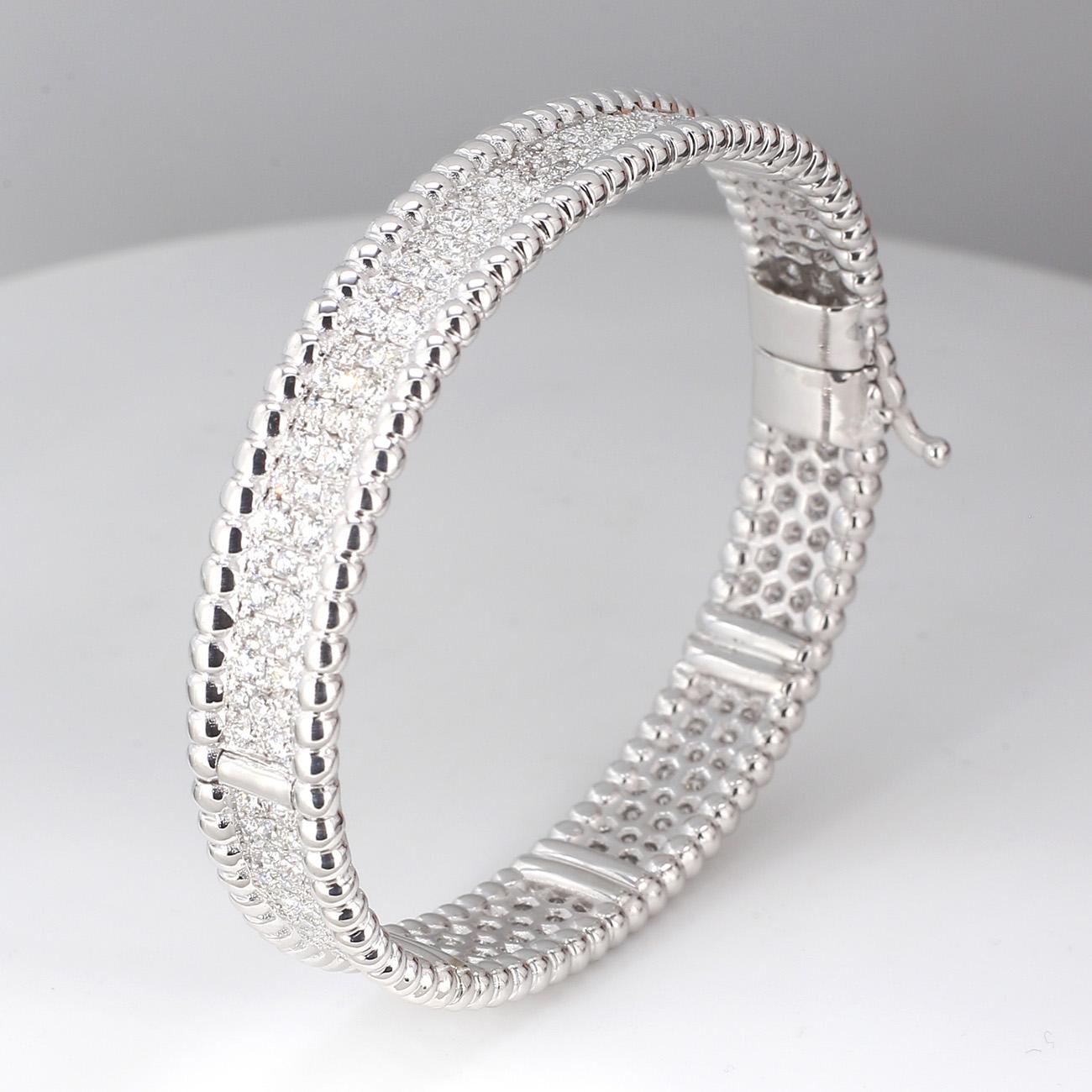 Round Cut Bangle in 18K WG with Round Diamonds. D4.78ct.t.w. For Sale