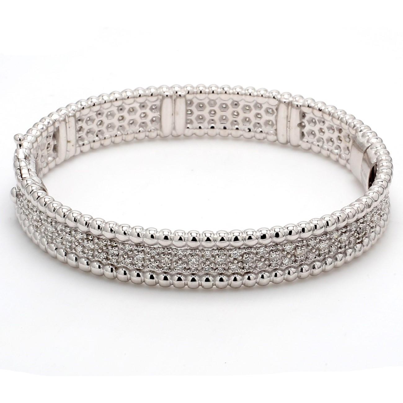 Bangle in 18K WG with Round Diamonds. D4.78ct.t.w. In New Condition For Sale In Los Angeles, CA
