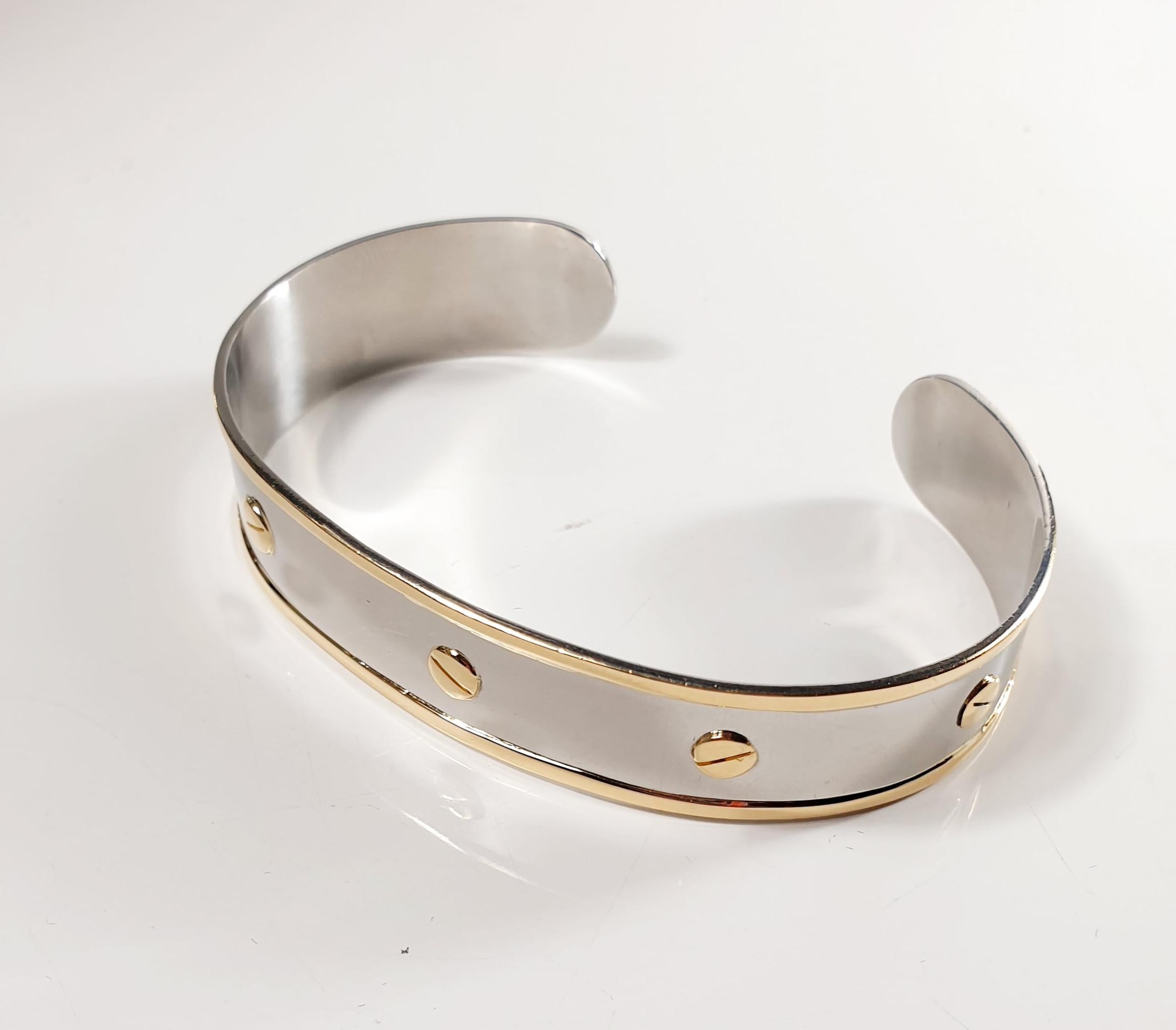 Contemporary Bangle Love Bracelet in Stainless Steel and 18k Yellow Gold For Sale