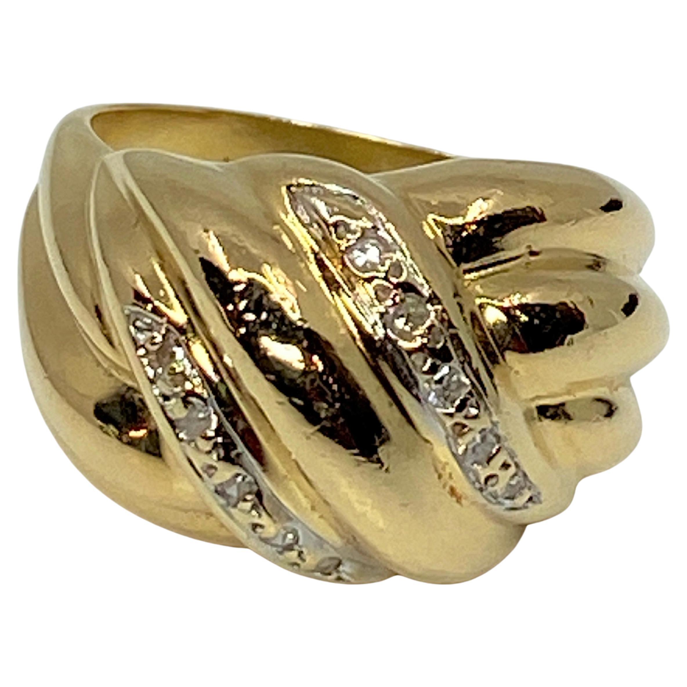 Bangle Ring in 18 Carat Gold, Model Gadroons Set with 10 Diamonds