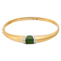 Bracciale con giada e 6 diamanti taglio brillante per un totale di circa 0,15 carati
