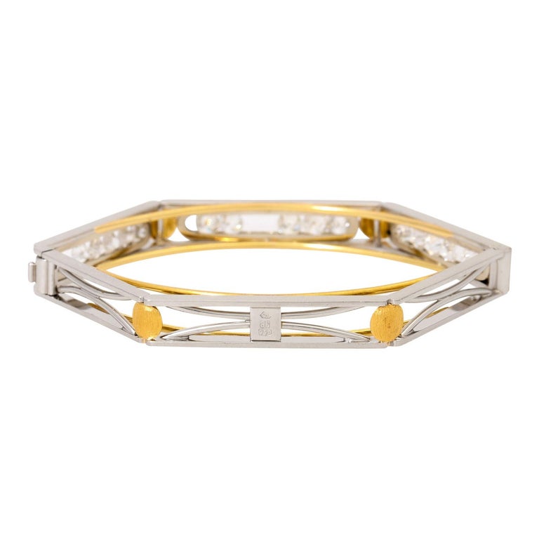 Bangle with 15 moveable brilliant-cut diamonds total approx. 3.72 ct ...