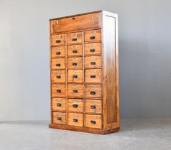 Bank von Kiefer Workshop Schubladen CIRCA 1940s