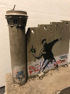 Banksy Walled Off Hotel-Skulptur Iconic Flower Thrower Tower Palestine Urban