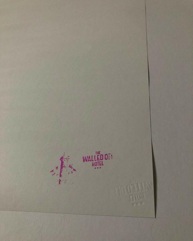 Banksy, Visita la Palestina Storica, 2019

Litografia 

41.99 x 30.38 cm 

Timbro della proprietà dell'artista e logo in rilievo nell'angolo in basso a sinistra e timbro sul verso della stampa


41.99 x 30.38



Prodotto e venduto presso l'iconico