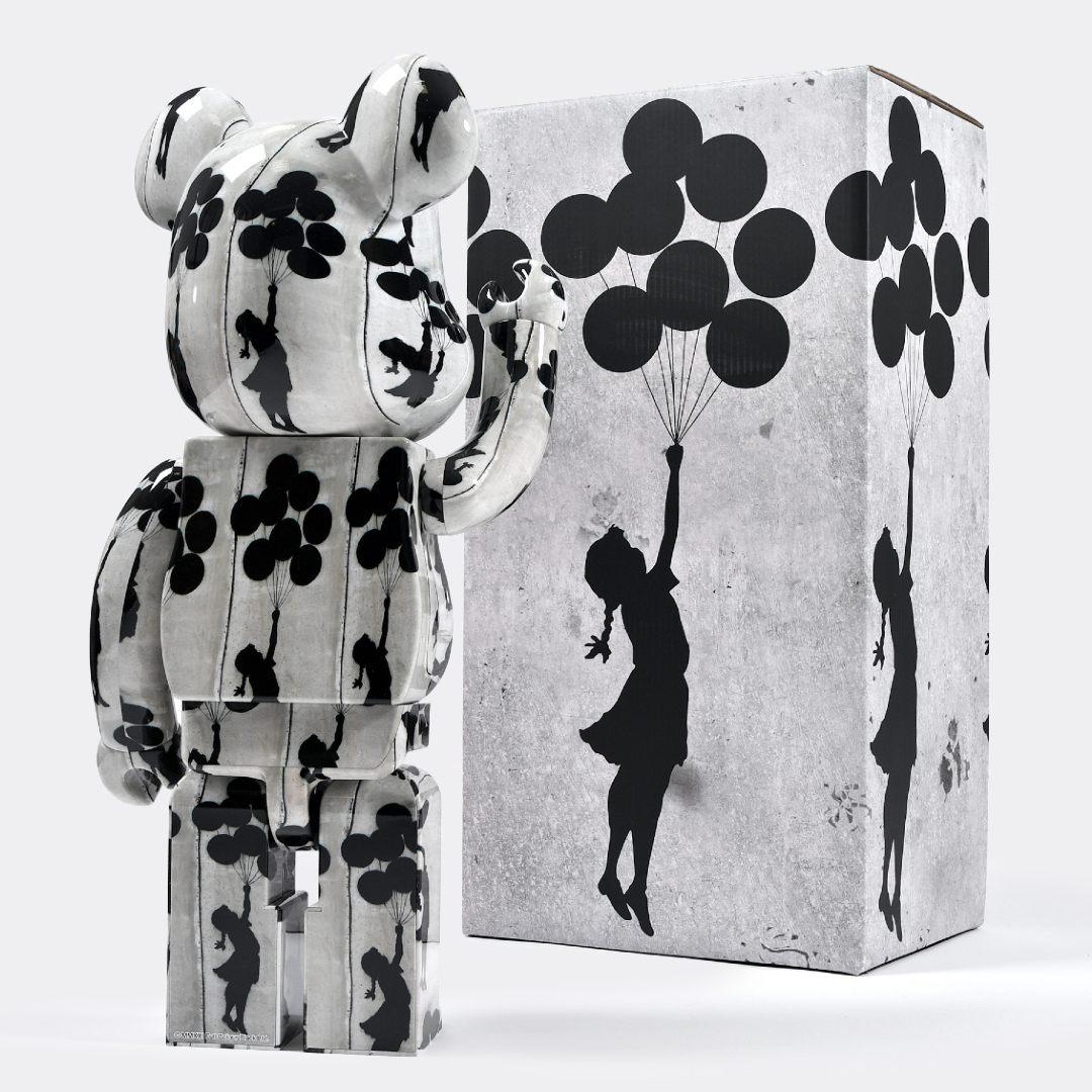 Bearbrick 400% Riot Cop & Flying Balloons Girl set (after Banksy BE@RBRICK) For Sale 3