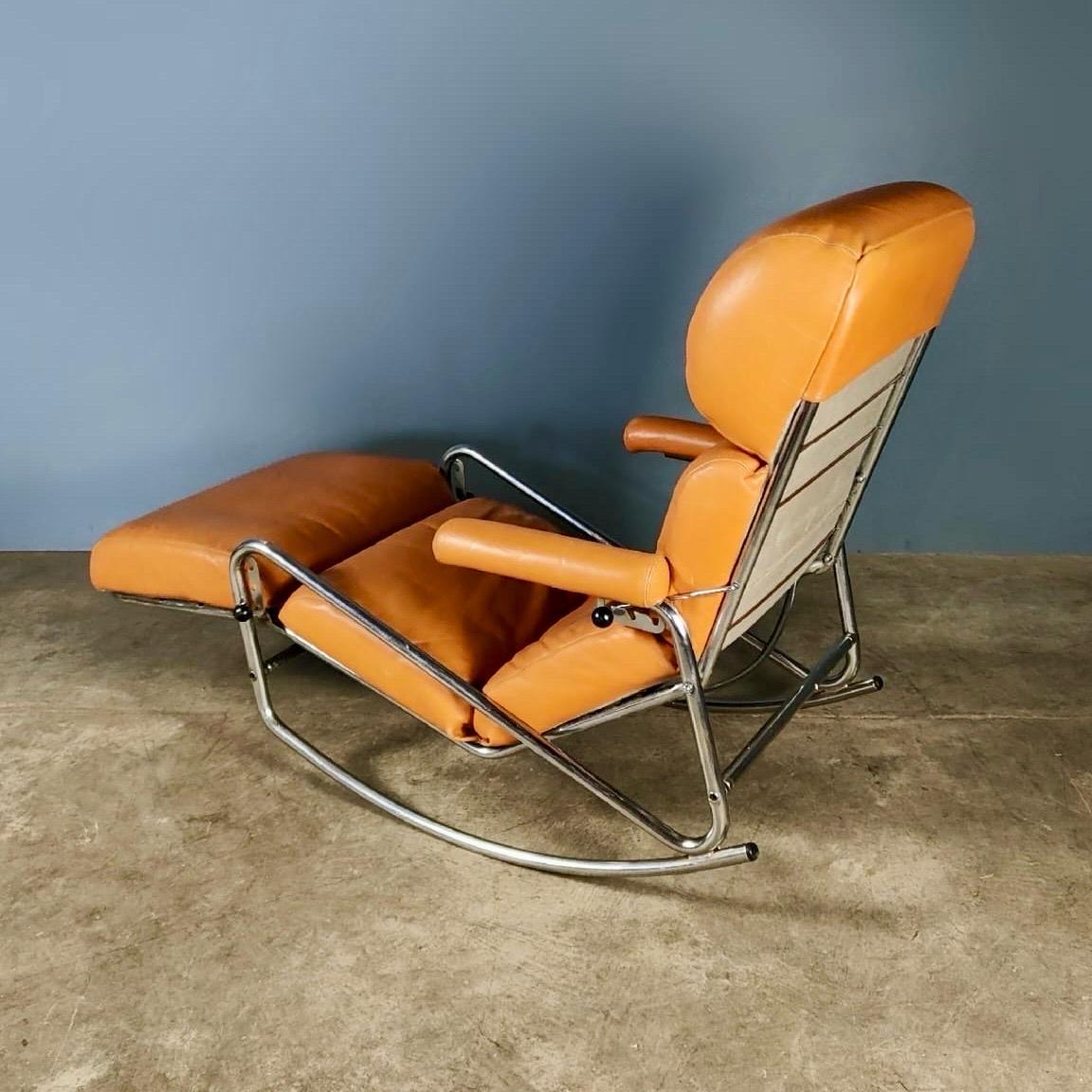 Banmüller Lama Brown Leather French German Rocking Lounge Chair Chaise In Excellent Condition In Cambridge, GB