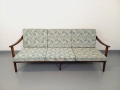 Banquette canapé 3 places scandinave vintage Arne Wahl Iversen pour Komfort teck