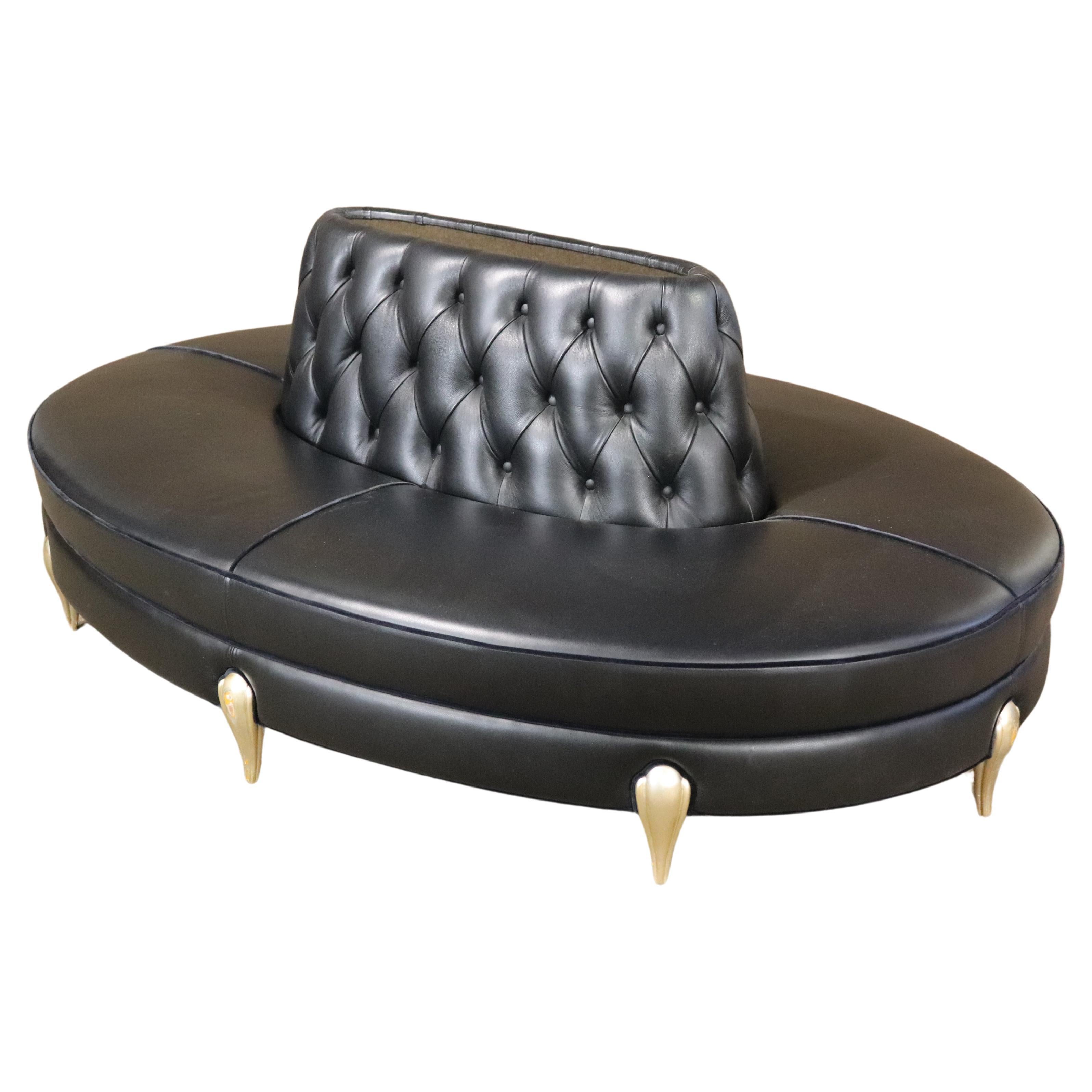 Banquette Centerpiece Sofa