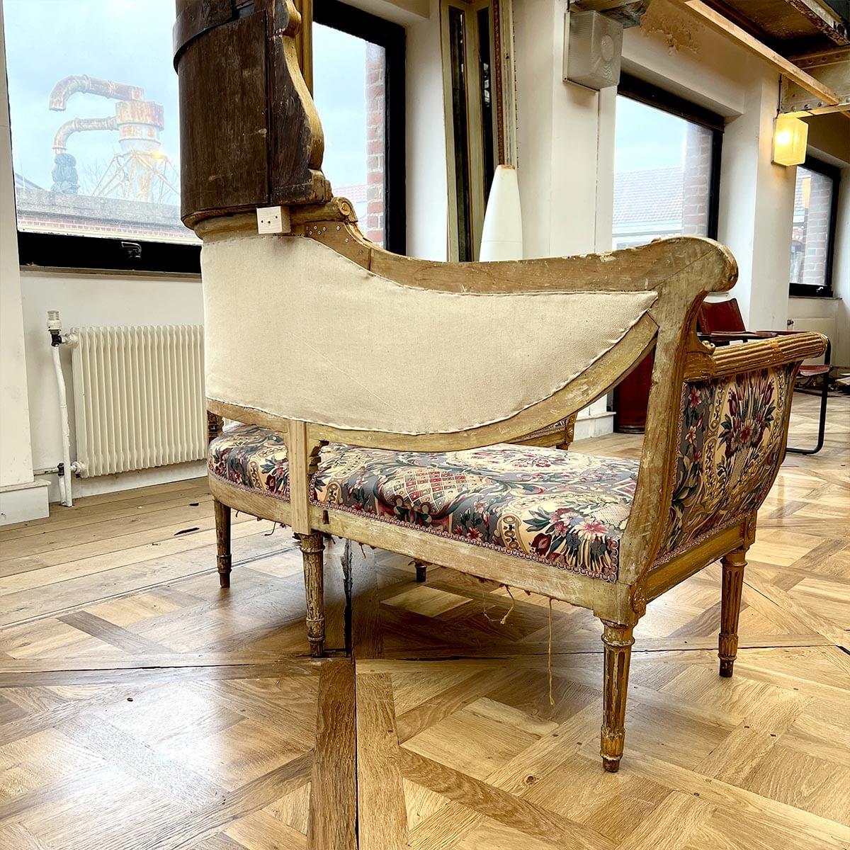 Napoleon III corner bench in gilded wood in vendita 7