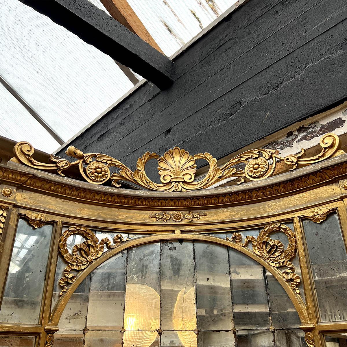 Napoleon III corner bench in gilded wood in vendita 1